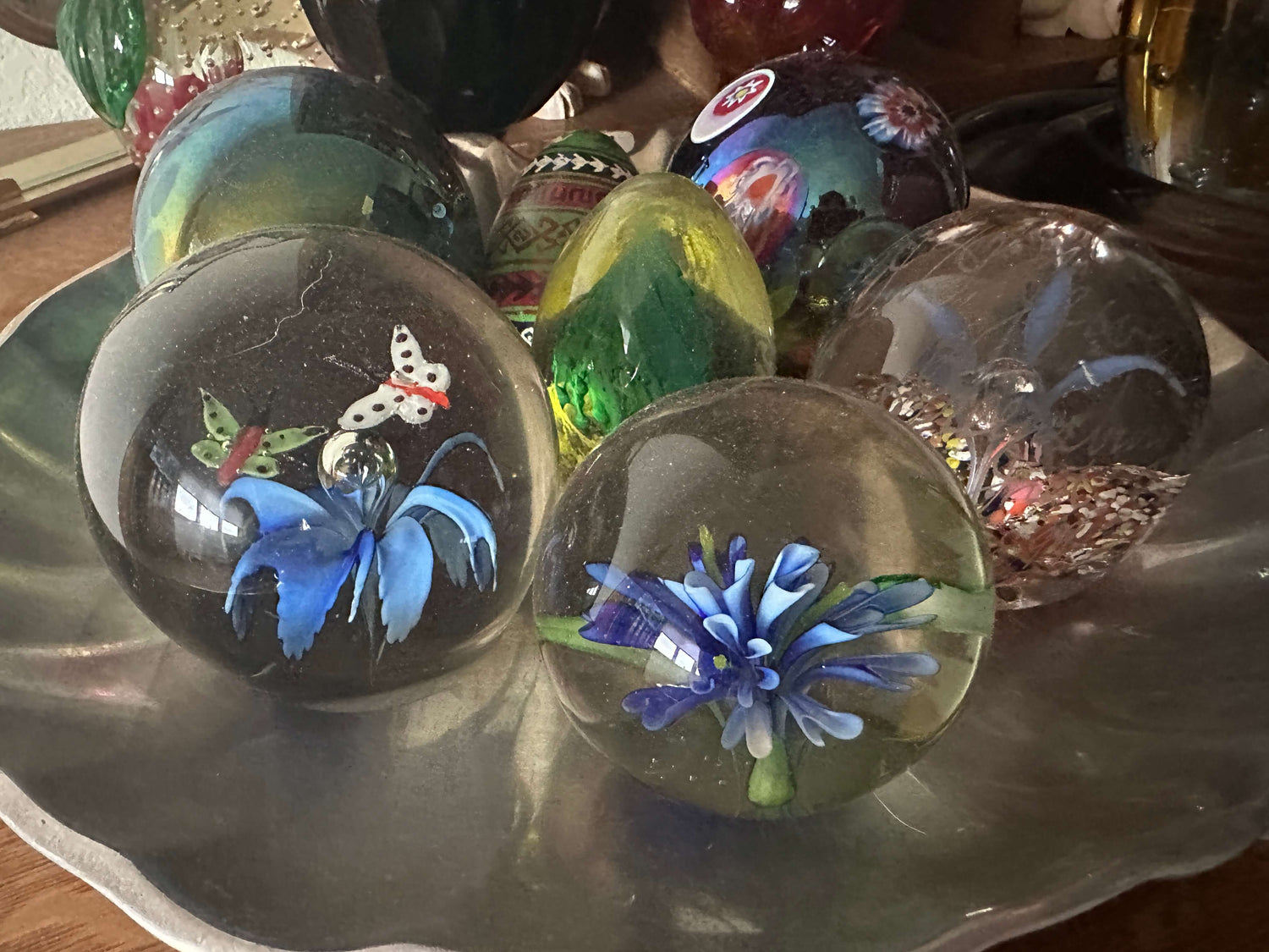 Vintage Accents & Décor